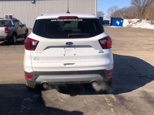 2019 Ford Escape SE Oxford White, Viroqua, WI