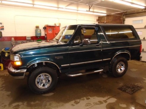 1994 Ford Bronco XL 2dr 4WD SUV Green, East Barre, VT