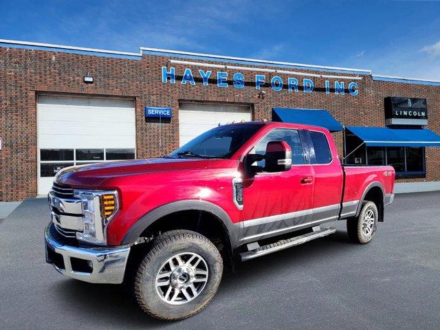 2019 Ford F-250 LARIAT Ruby Red, Newport, VT