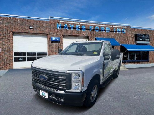 2023 Ford Super Duty F-350 SRW XL Oxford White, Newport, VT