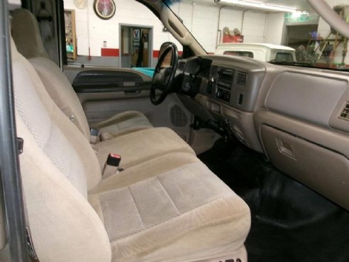 2003 Ford F-250 XLT 4dr Crew Cab 4WD SB Tan, East Barre, VT