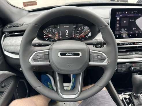 2023 Jeep Compass Latitude Lux Gray, Rockland, ME