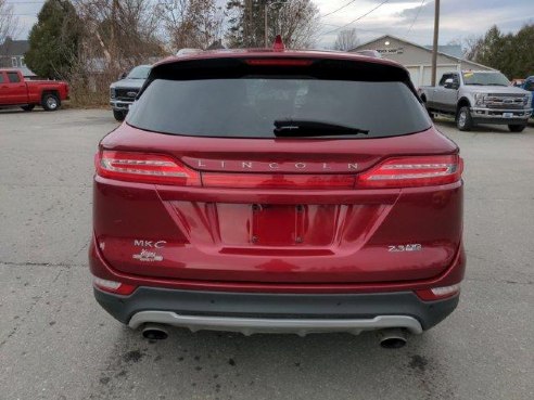 2015 Lincoln MKC Select Red, Newport, VT