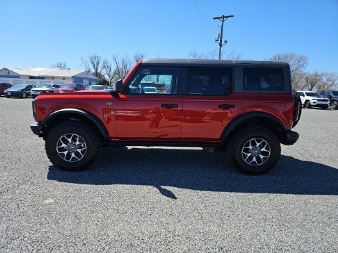 2023 Ford Bronco Badlands Red, Boscobel, WI