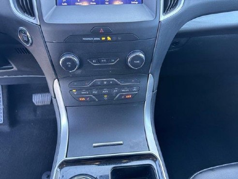 2020 Ford Edge SEL Iconic Silver Metallic, Plymouth, WI