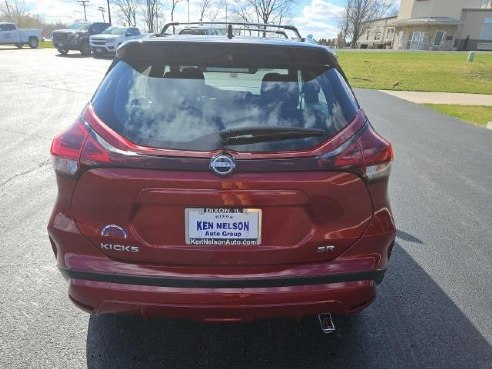 2024 Nissan Kicks SR Red, Dixon, IL