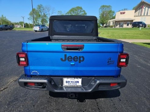 2024 Jeep Gladiator Blue, Dixon, IL