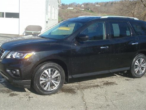 2020 Nissan Pathfinder Black, Rockland, ME