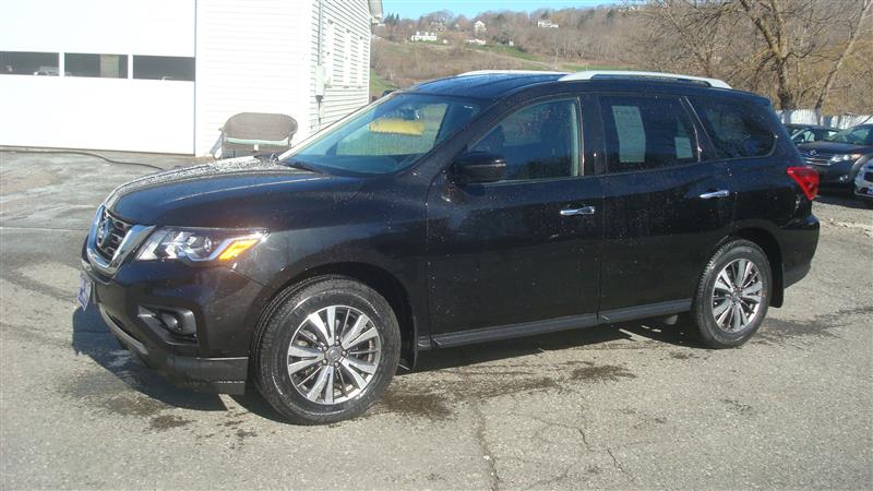 2020 Nissan Pathfinder Black, Rockland, ME