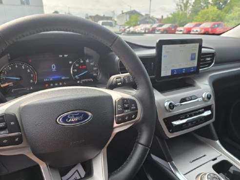 2024 Ford Explorer XLT Rapid Red Metallic Tinted Clearcoat, Newport, VT