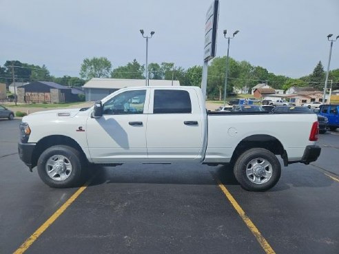 2024 Ram 2500 Tradesman White, Dixon, IL