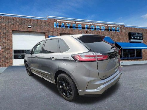 2024 Ford Edge SE Iconic Silver Metallic, Newport, VT