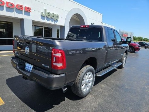 2024 Ram 3500 Laramie Gray, Dixon, IL