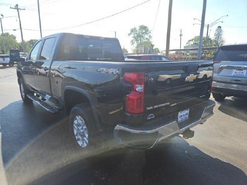 2024 Chevrolet Silverado 2500HD LT Black, Dixon, IL