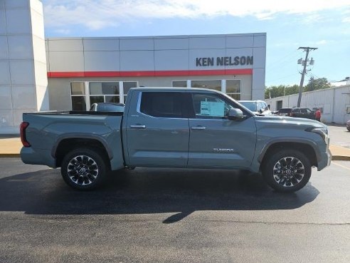 2024 Toyota Tundra Limited Gray, Dixon, IL