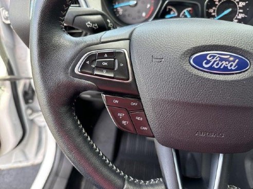 2019 Ford Escape Titanium White Platinum Metallic Tri-Coat, Plymouth, WI