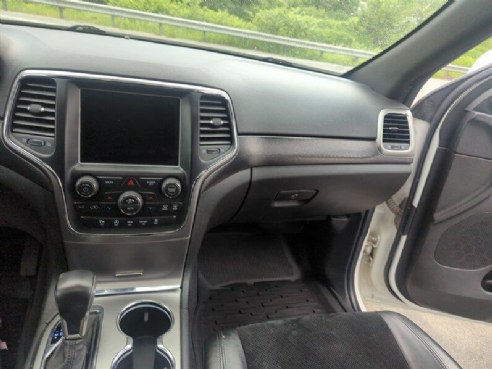 2018 Jeep Grand Cherokee Altitude Bright White Clear Coat, Saint Johnsbury, VT