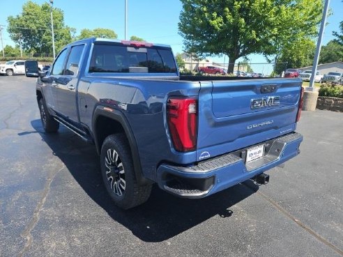 2024 GMC Sierra 3500HD Denali Ultimate Blue, Dixon, IL