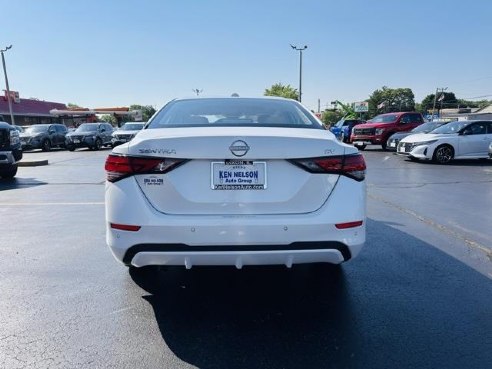 2024 Nissan Sentra SV White, Dixon, IL