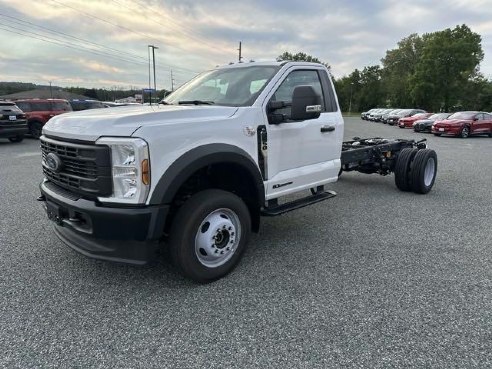 2024 Ford F-550SD XL White, Boscobel, WI