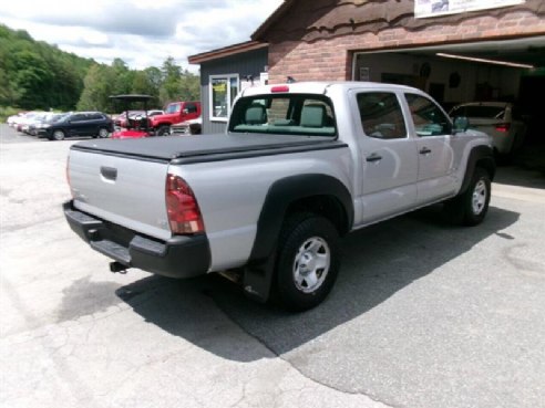 2012 Toyota Tacoma V6 4x4 4dr Double Cab 5.0 ft SB 5A Silver, East Barre, VT