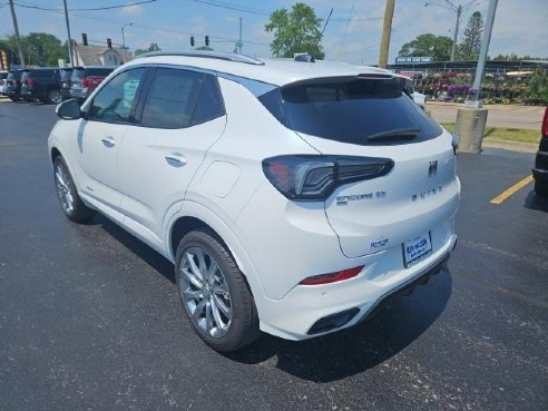 2024 Buick Encore GX Avenir Off-white, Dixon, IL