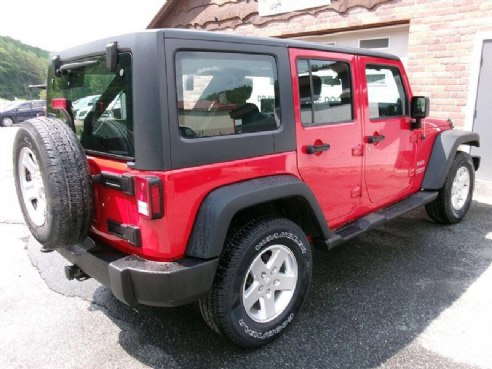 2012 Jeep Wrangler Sport 4x4 4dr SUV Red, East Barre, VT