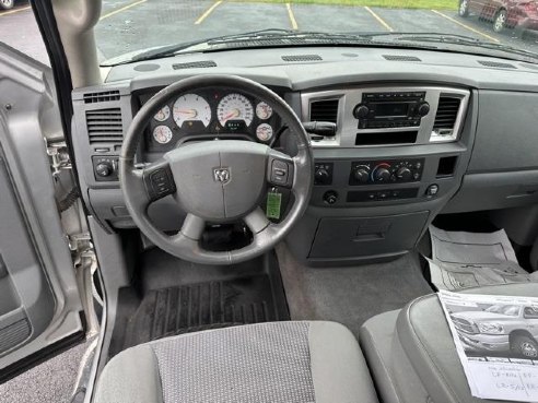 2008 Dodge Ram Pickup 2500 SLT Silver, Dixon, IL