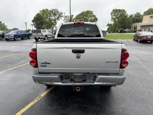 2008 Dodge Ram Pickup 2500 SLT Silver, Dixon, IL