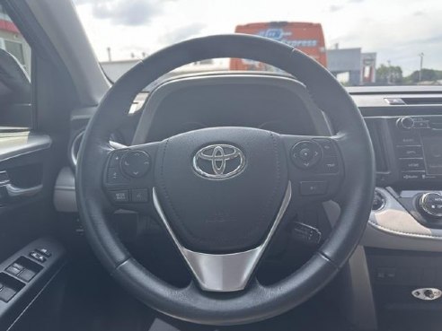 2018 Toyota RAV4 XLE Black, Dixon, IL