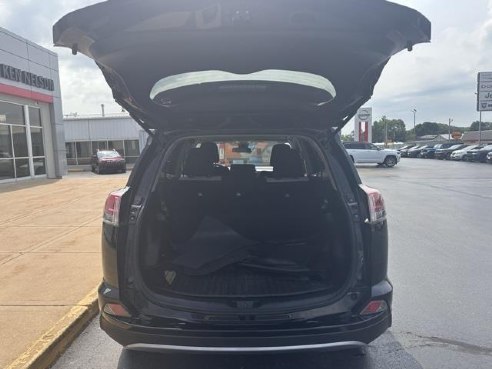 2018 Toyota RAV4 XLE Black, Dixon, IL