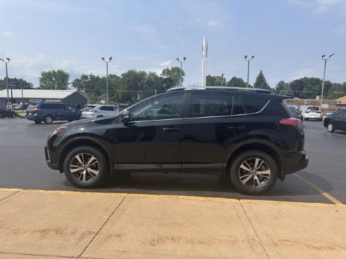 2018 Toyota RAV4 XLE Black, Dixon, IL