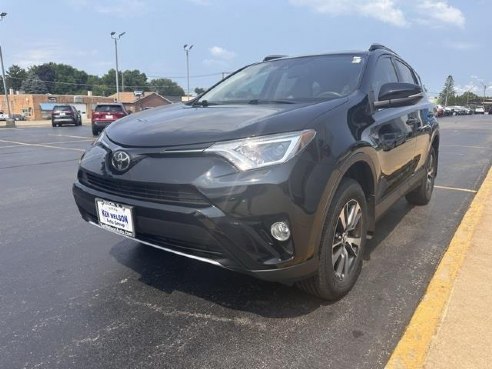 2018 Toyota RAV4 XLE Black, Dixon, IL