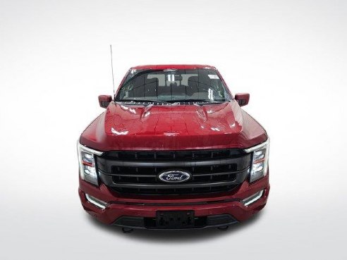 2022 Ford F-150 LARIAT Rapid Red Metallic Tinted Clearcoat, Plymouth, WI