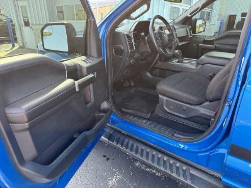 2020 Ford F-150 XLT Velocity Blue Metallic, Plymouth, WI