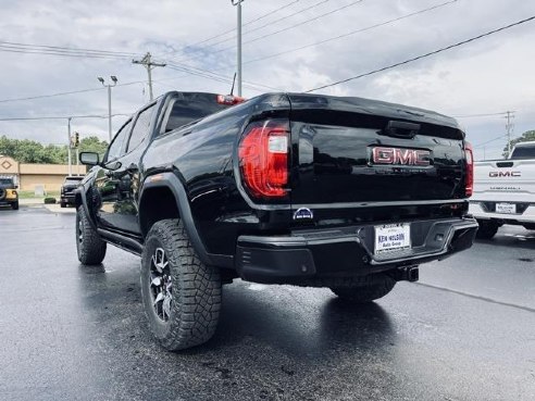 2024 GMC Canyon AT4X Black, Dixon, IL