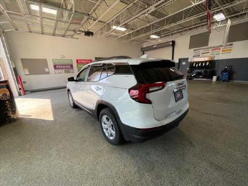 2022 GMC Terrain SLE White, Plymouth, WI