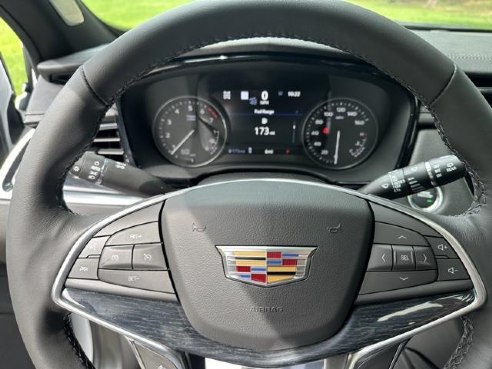 2024 Cadillac XT5 Premium Luxury White, Dixon, IL