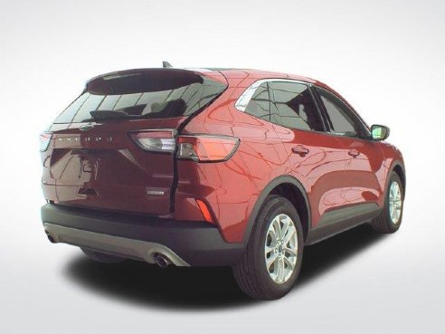 2020 Ford Escape SE Rapid Red Metallic Tinted Clearcoat, Plymouth, WI