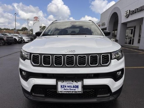 2024 Jeep Compass Latitude White, Dixon, IL