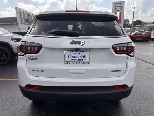 2024 Jeep Compass Latitude White, Dixon, IL