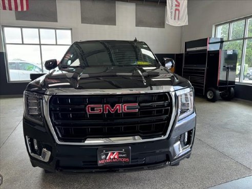 2023 GMC Yukon XL SLE Black, Plymouth, WI