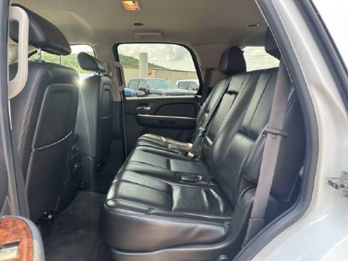 2007 Chevrolet Tahoe LT White, Boscobel, WI