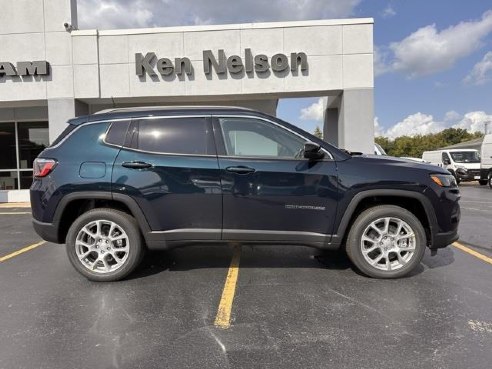 2024 Jeep Compass Latitude Lux Blue, Dixon, IL