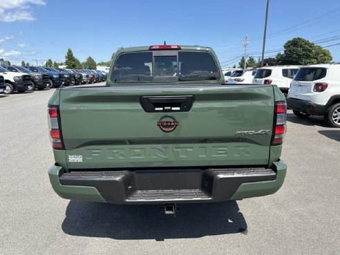 2022 Nissan Frontier PRO-4X Green, Rockland, ME