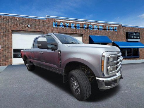 2023 Ford Super Duty F-250 SRW LARIAT Iconic Silver Metallic, Newport, VT