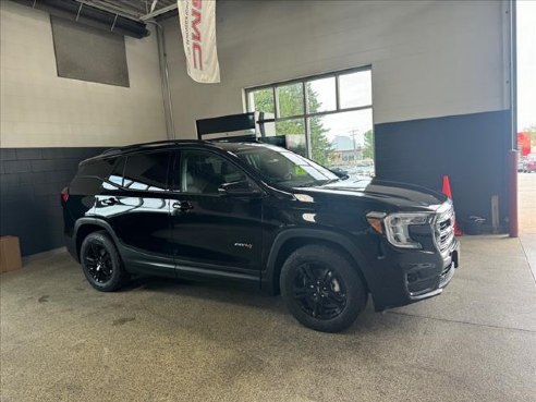 2024 GMC Terrain AT4 Black, Plymouth, WI