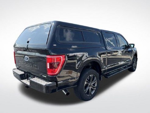 2022 Ford F-150 XLT Agate Black Metallic, Plymouth, WI