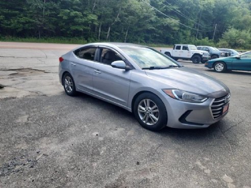 2017 Hyundai Elantra SE 4dr Sedan (US midyear release) Silver, East Barre, VT