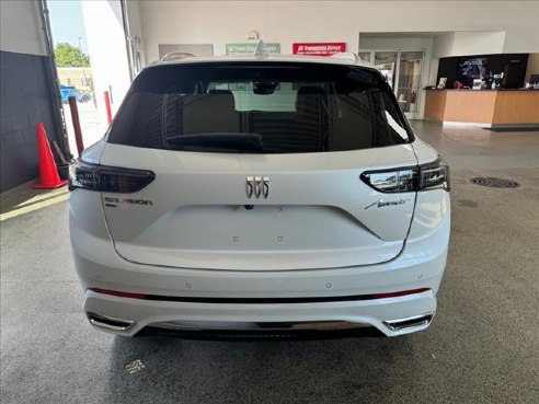 2024 Buick Envision Avenir Off White, Plymouth, WI